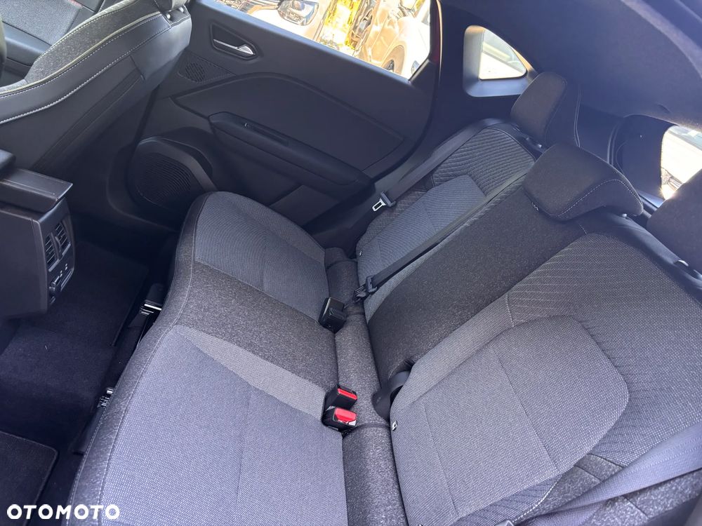 Renault Captur - 12