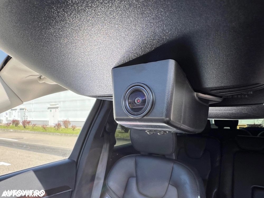 Volvo XC 90 T5 AWD Geartronic Momentum - 23