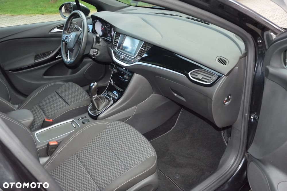 Opel Astra - 9