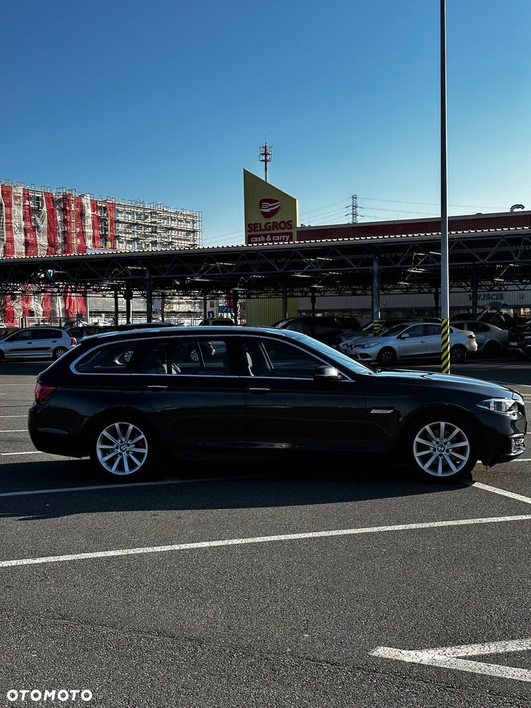 BMW Seria 5 520d Touring Luxury Line - 4