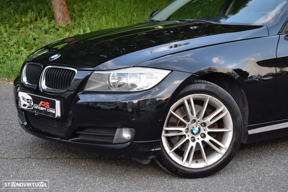 BMW 318 d Navigation Sport - 12