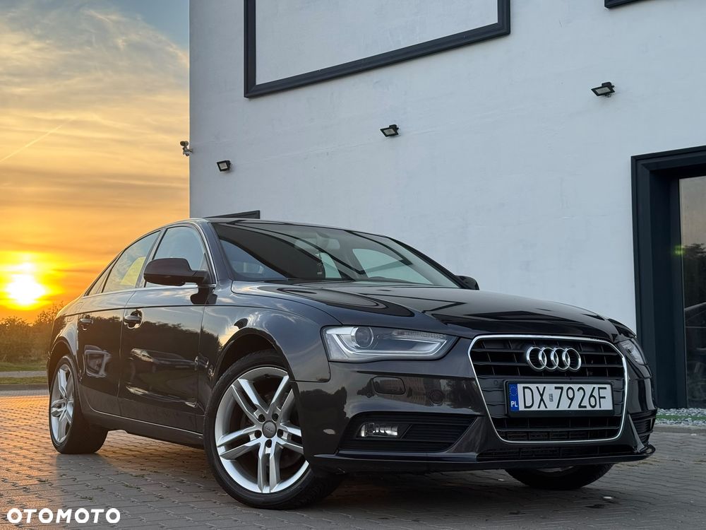 Audi A4 Limousine - 2