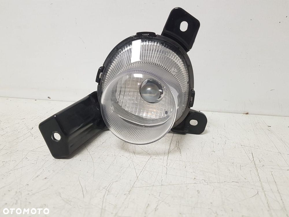 KIA RIO IV 17-21 HALOGEN LEWY PRZECIWMGIELNY 92207-H8000