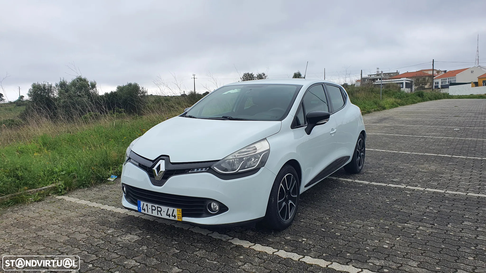 Renault Clio 0.9 TCE Dynamique S - 21