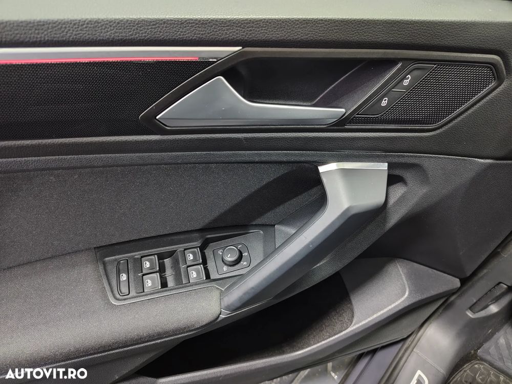 Volkswagen Tiguan 2.0 TDI 4Mot DSG Life - 8