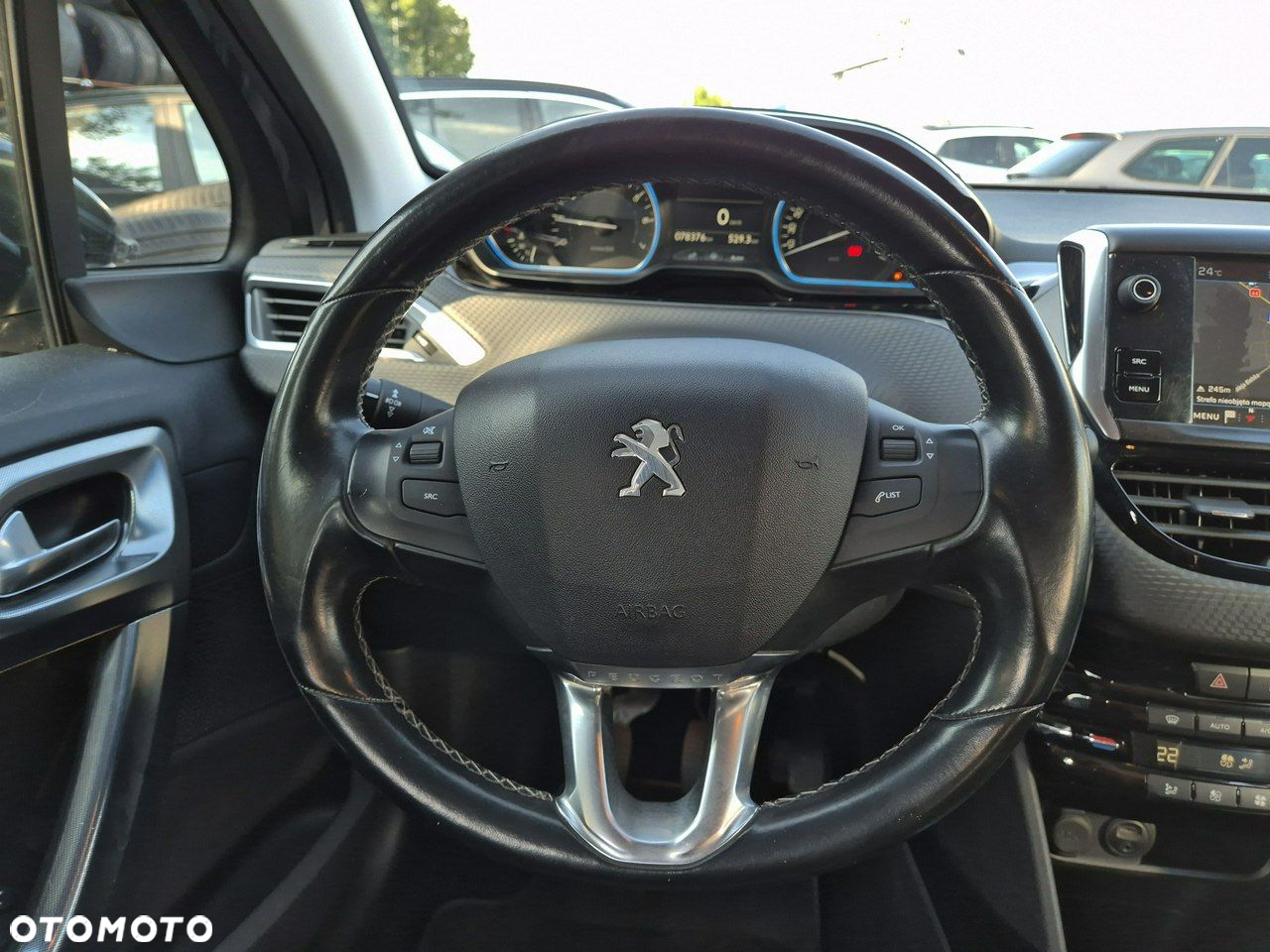 Peugeot 2008 - 25