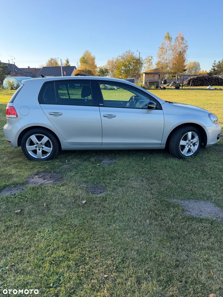 Volkswagen Golf - 14
