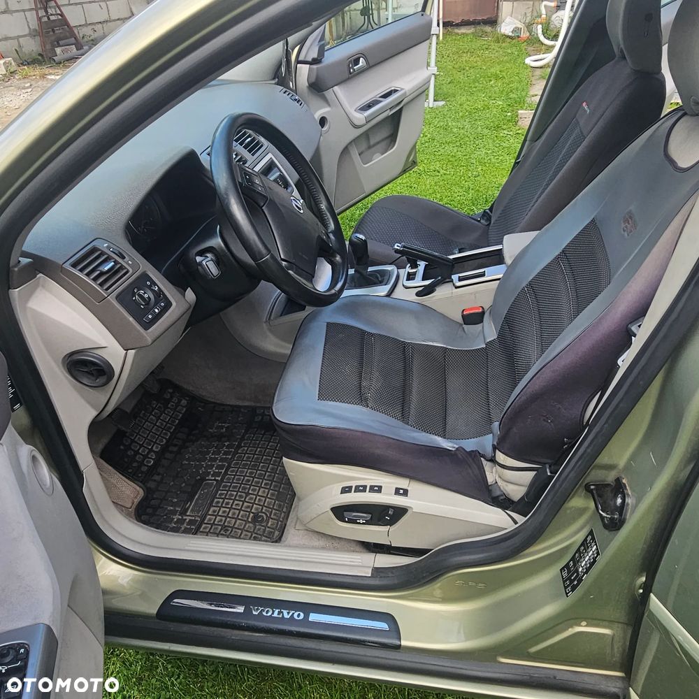 Volvo S40 - 10