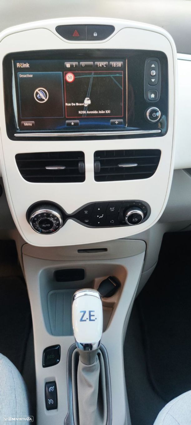 Renault Zoe - 11