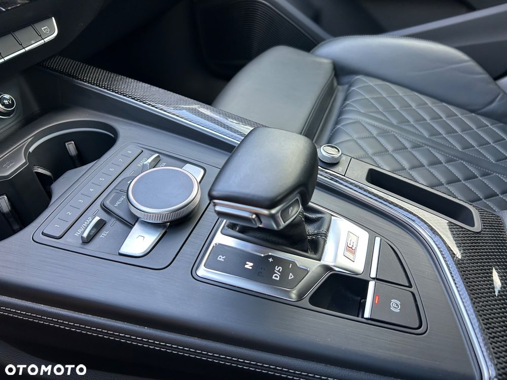 Audi S4 Limousine - 26
