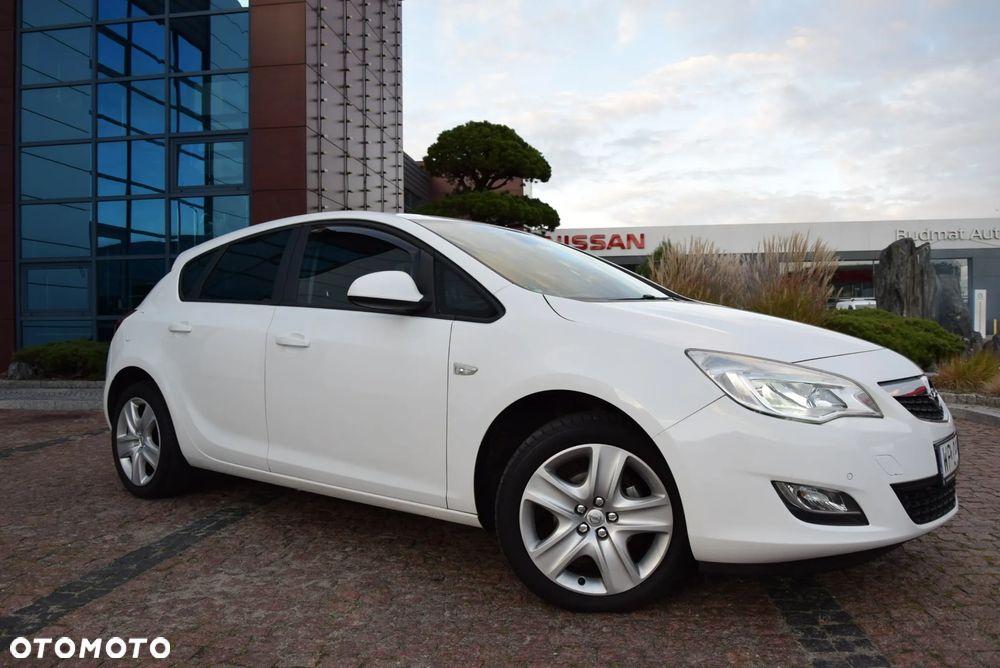 Opel Astra - 2