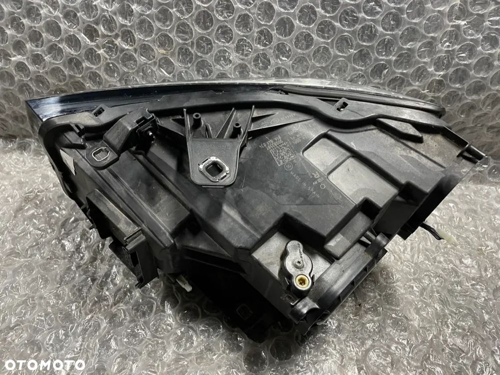 LAMPA PRZÓD PRAWA FULL LED AUDI Q2 81A 81A941034 - 8