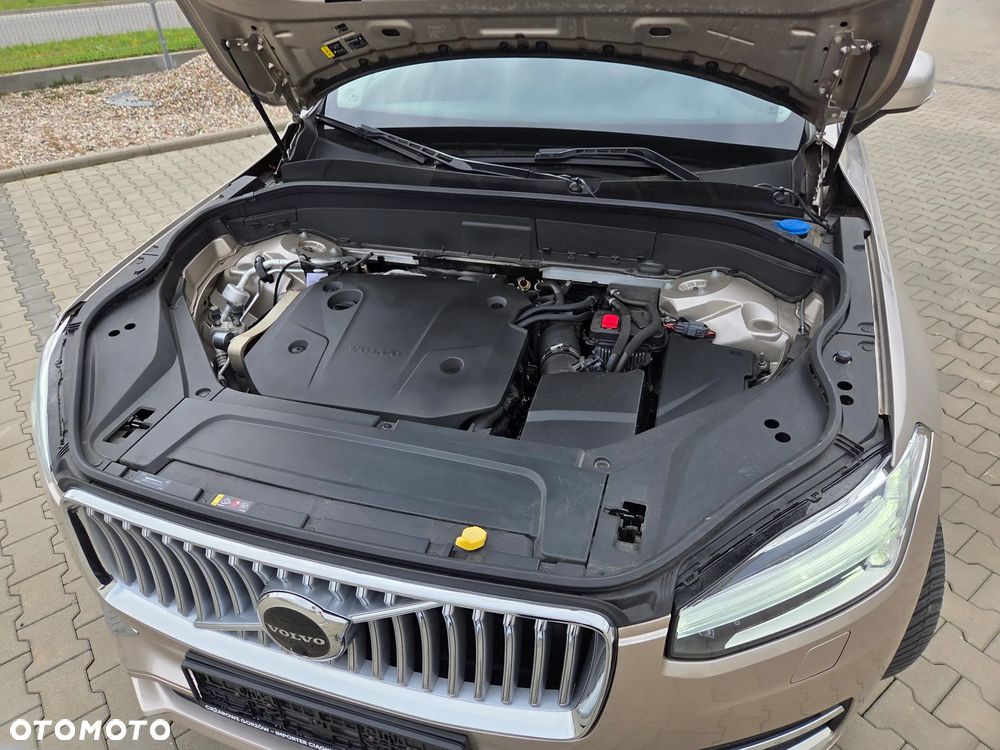 Volvo XC 90 B5 D AWD Plus Bright - 39