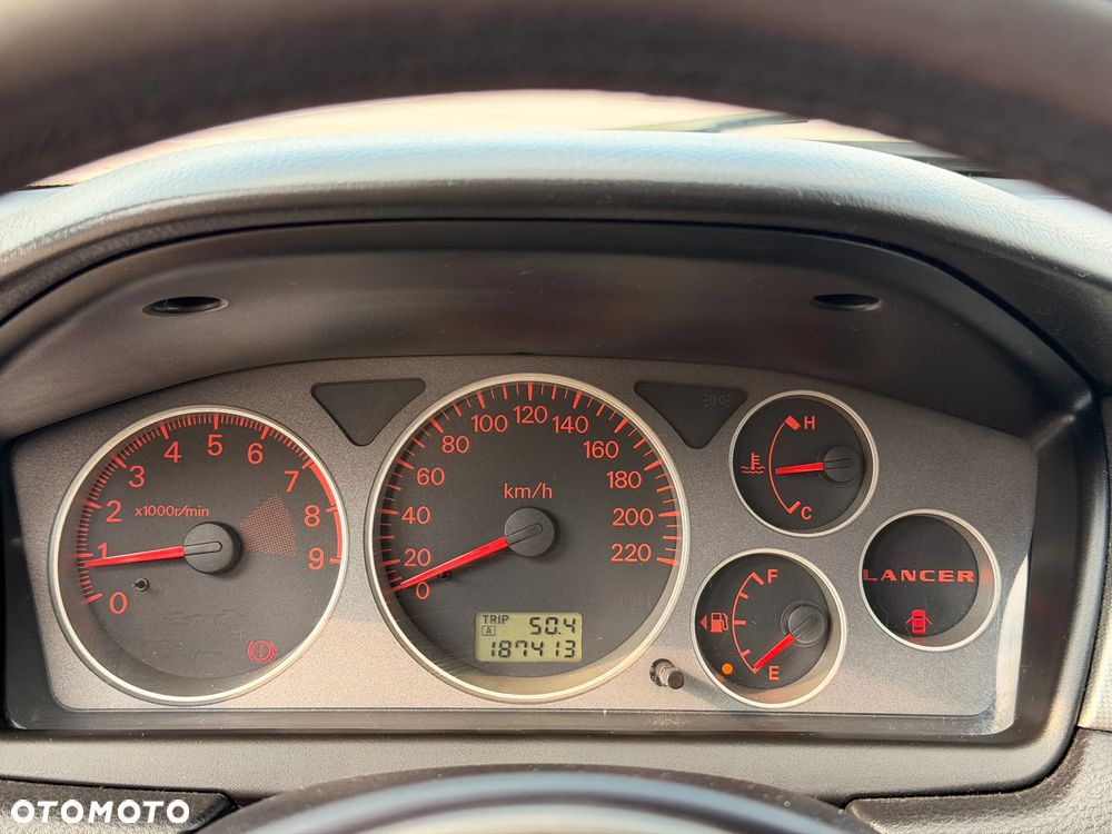 Mitsubishi Lancer 2.0 Sport - 35