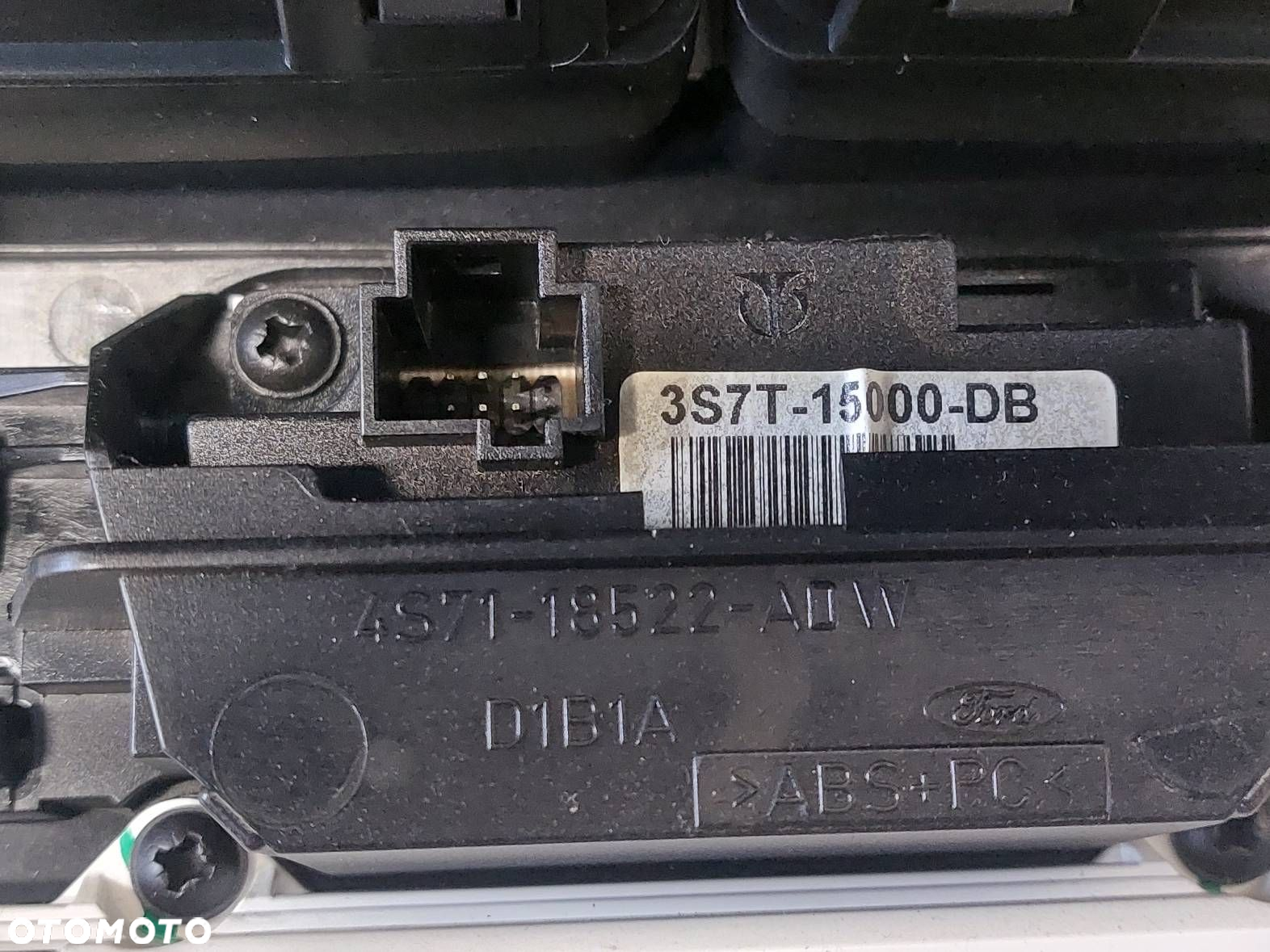 RADIO ODTWARZACZ PANEL NAWIEWU RAMKA FORD MONDEO MK3 LIFT 4S7118522ADW - 3