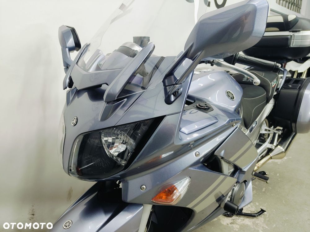 Yamaha FJR - 23
