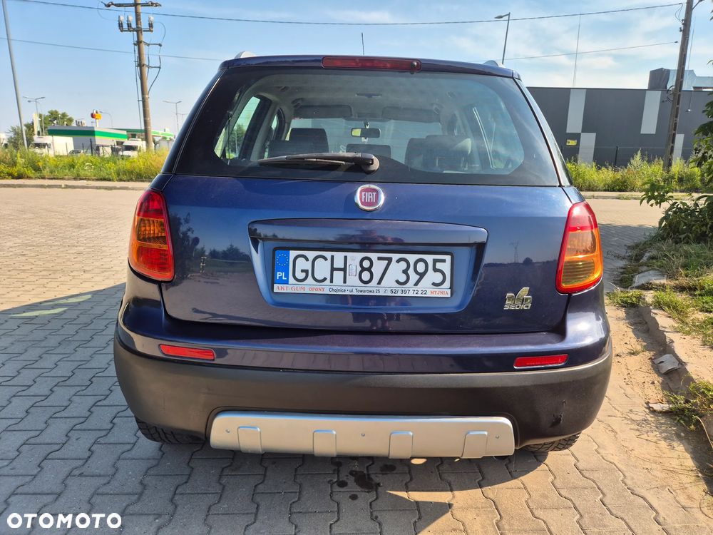 Fiat Sedici - 10