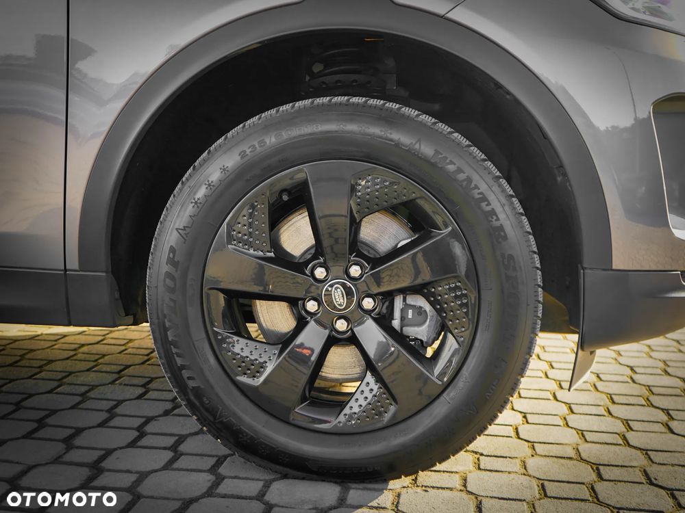 Land Rover Discovery Sport - 8