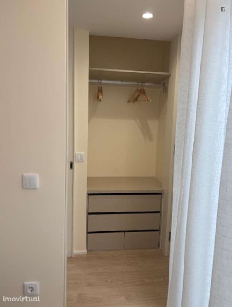 Apartamento com 1 quartos - localizado em Bonfim Porto - Grande imagem: 3/8