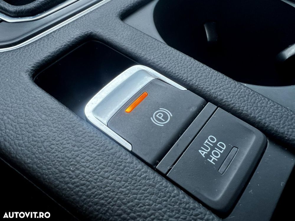 VOLKSWAGEN Passat 2015 — imagine 36