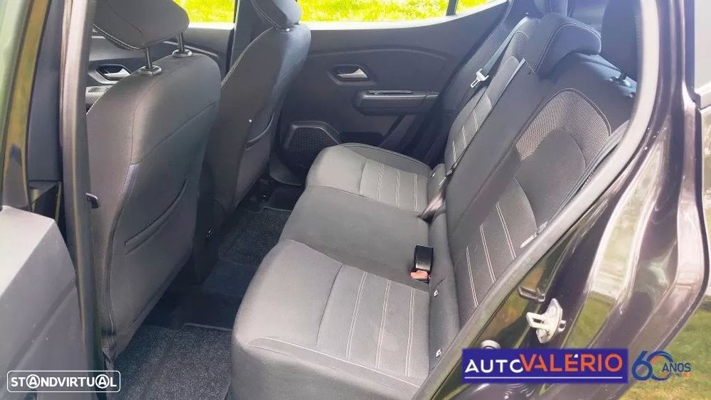 Dacia Sandero 1.0 SCe Essential - 28