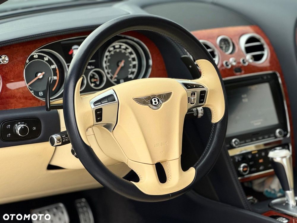 Bentley Continental GT - 13