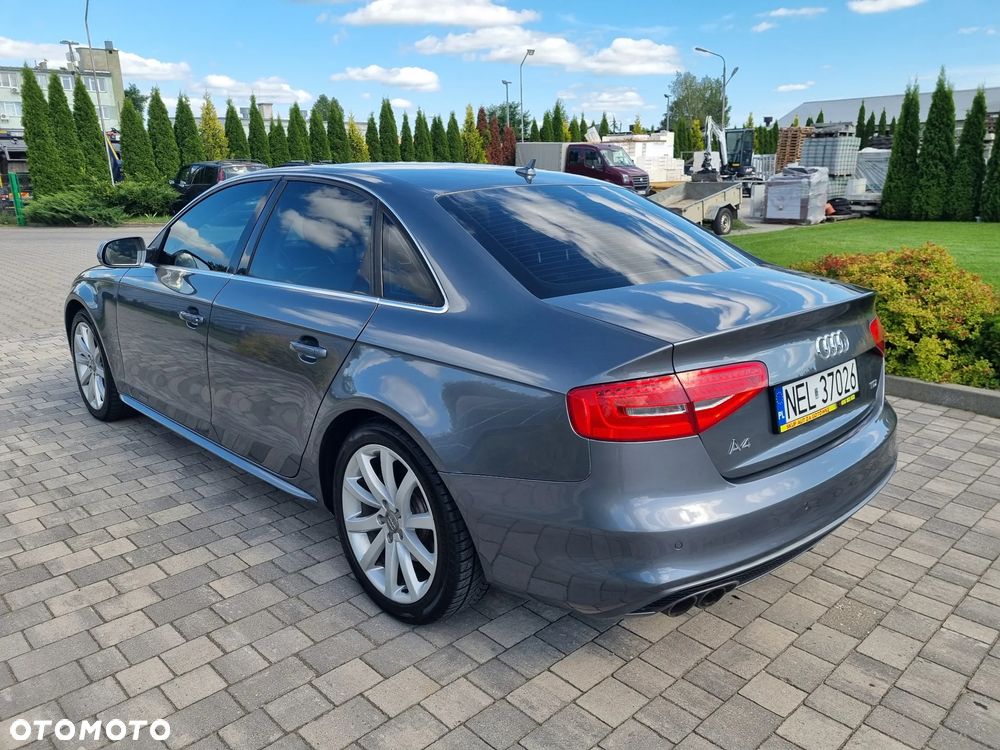 Audi A4 - 3