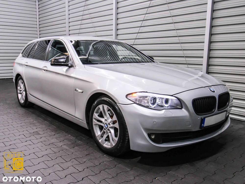 BMW Seria 5 520d Touring Sport-Aut - 6