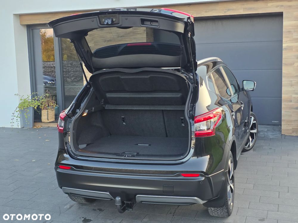 Nissan Qashqai 1.2 DIG-T Tekna+ - 27