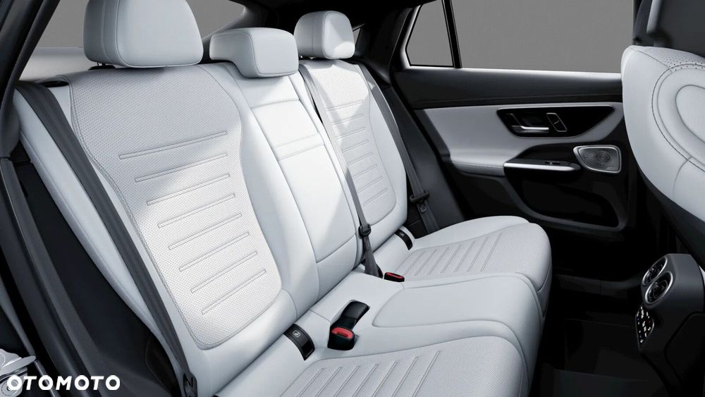 Mercedes-Benz GLC 220 d mHEV 4-Matic AMG Line - 11