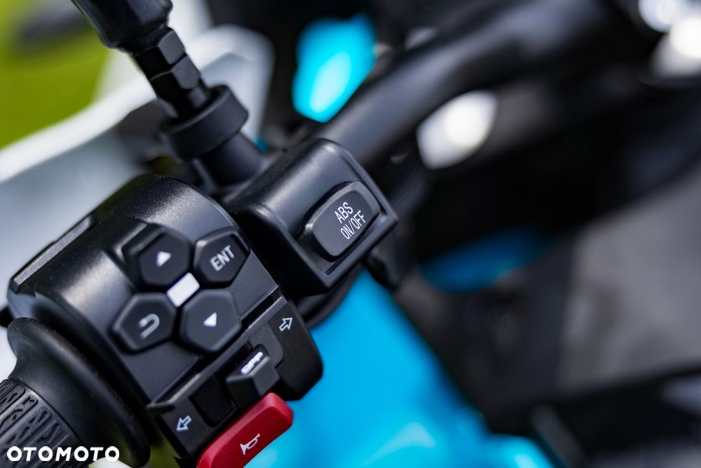 CFMoto MT - 14