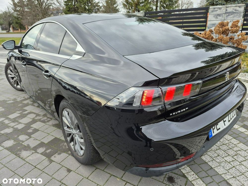 Peugeot 508 - 8