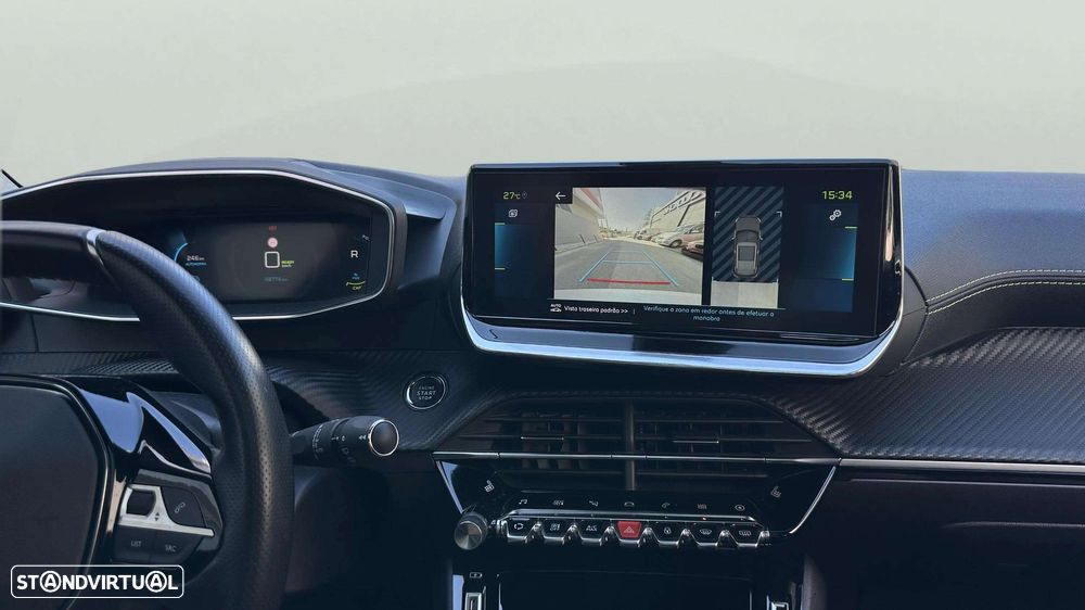 Peugeot e-2008 GT+ - 11