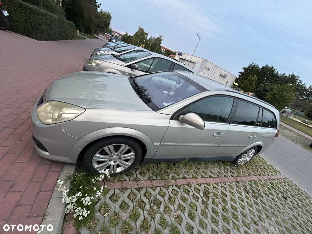 Opel Vectra 1.9 CDTI - 4