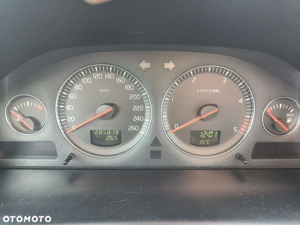 Volvo S60 2.4 D5 - 13