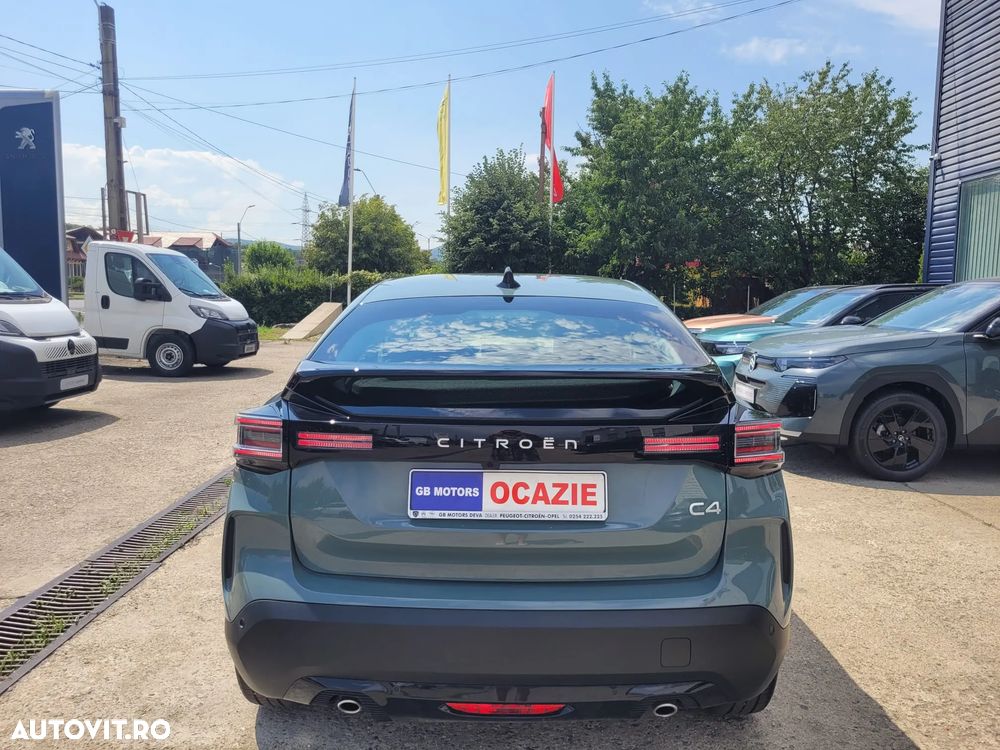 Citroën C4 1.2 eDCT6 MHEV PLUS - 3