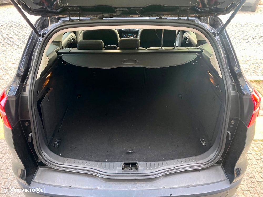 Ford Focus SW 1.5 TDCi EcoBlue Titanium - 22