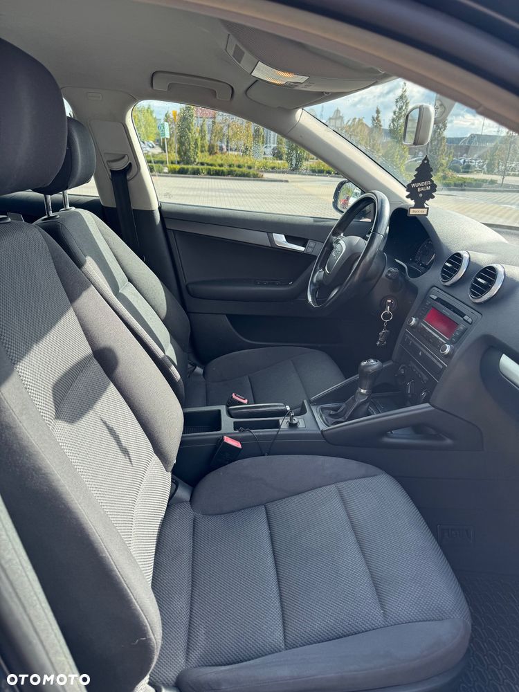Audi A3 Sportback 1.2 TFSI Attraction - 7