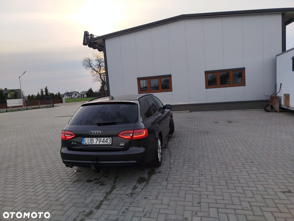 Audi A4 Avant 2.0 TDI ultra DPF Attraction - 6