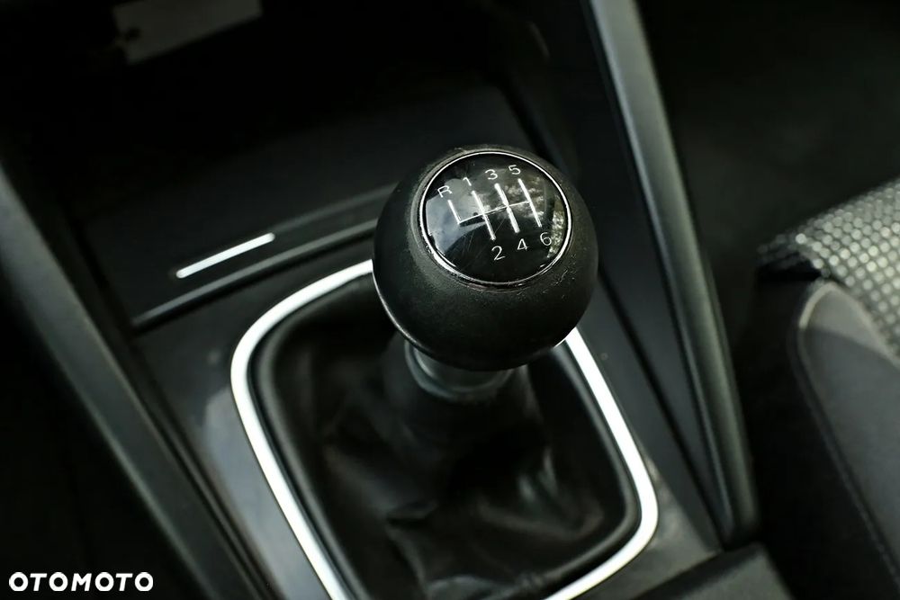 Audi A3 Sportback 2.0 TDI Ambiente - 35