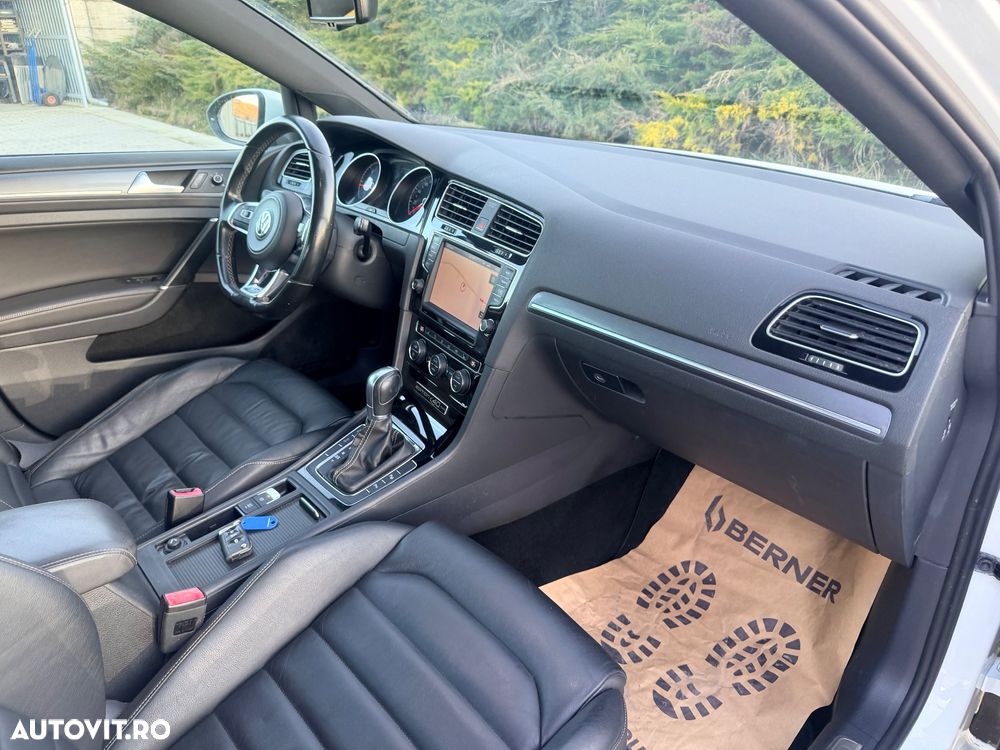 Volkswagen Golf 2.0 TDI BlueMotion Technology DSG Edition - 12