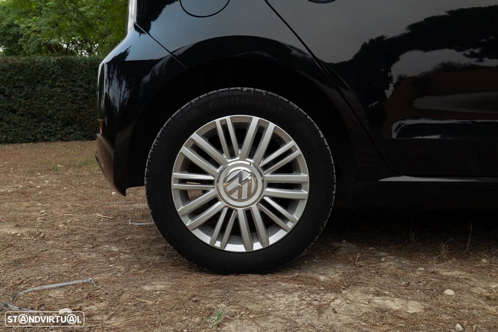 VW Up! 1.0 Move Auto - 22