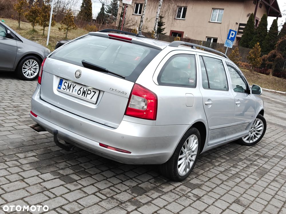 Skoda Octavia 1.8 TSI 4x4 Laurin & Klement - 2