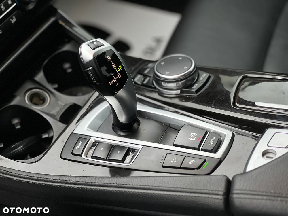 BMW Seria 5 - 21