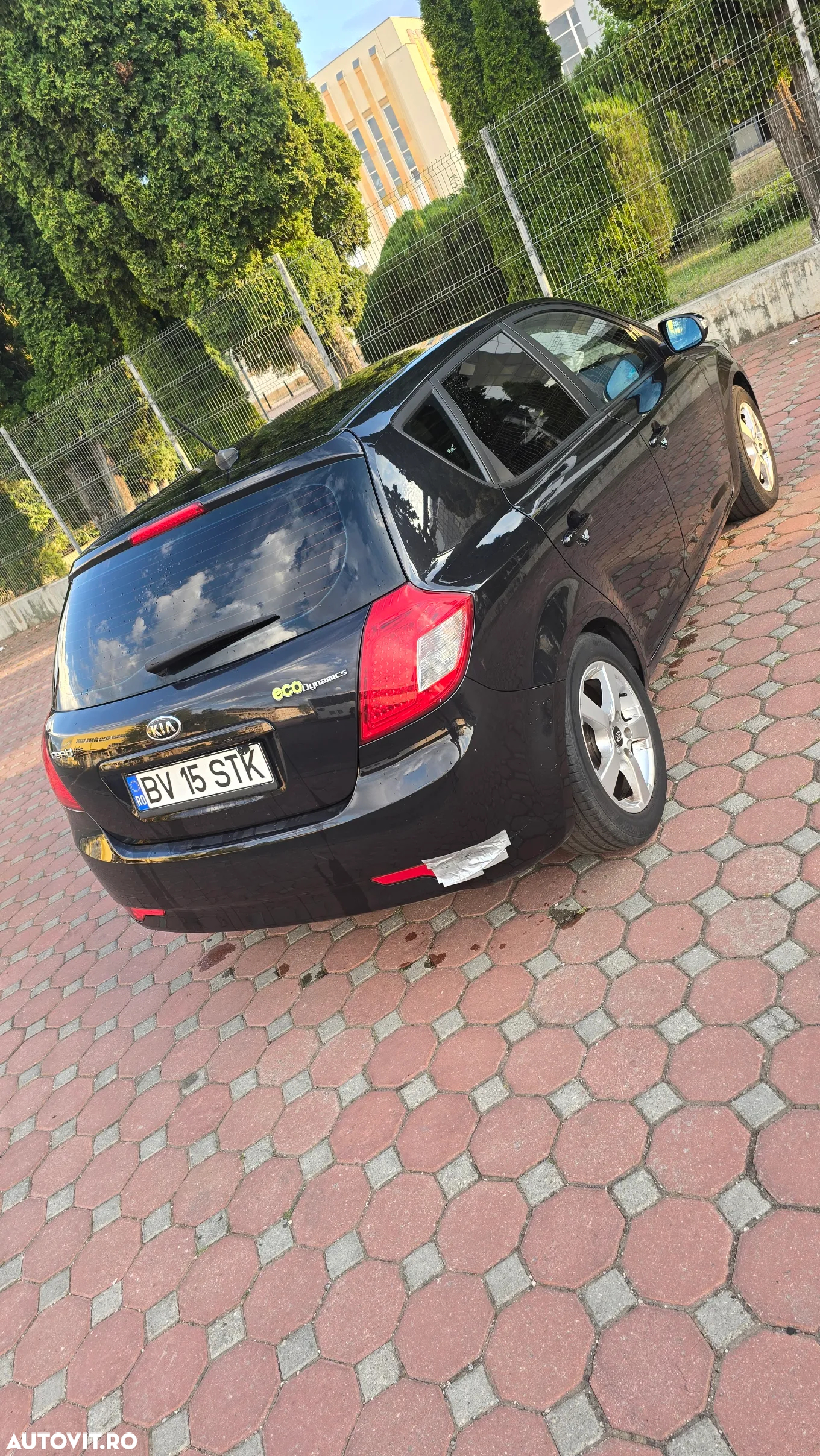 Kia Ceed - 4