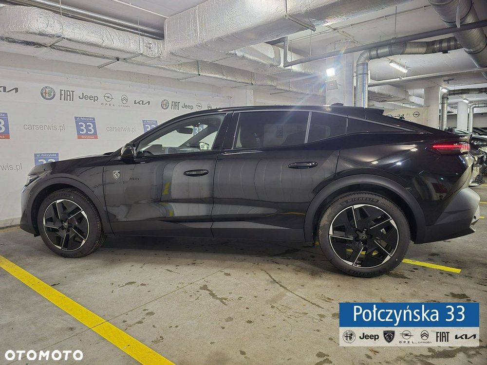 Peugeot 408 - 13