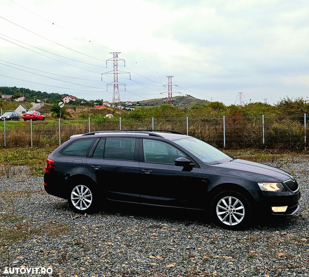 Skoda Octavia Combi 1.2 TSI FAMILY - 6