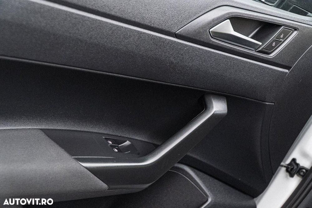 Volkswagen Polo 1.0 Comfortline - 29