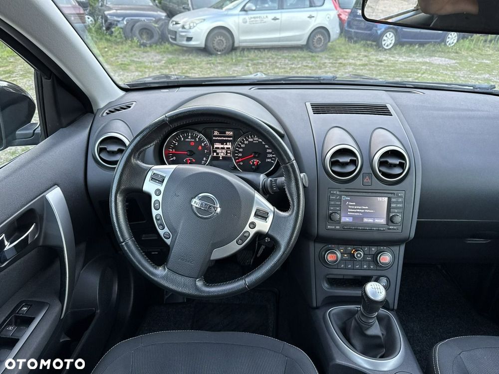 Nissan Qashqai - 26