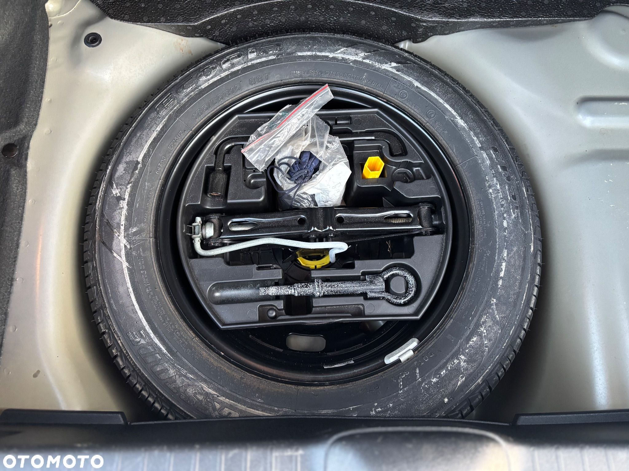 Peugeot 208 - 19